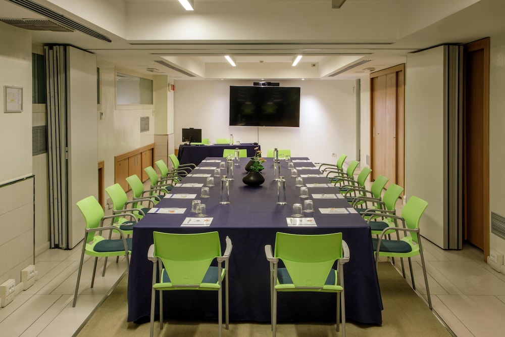 Best Western Plus Globus Hotel — Hotel building in Rome, Lazio