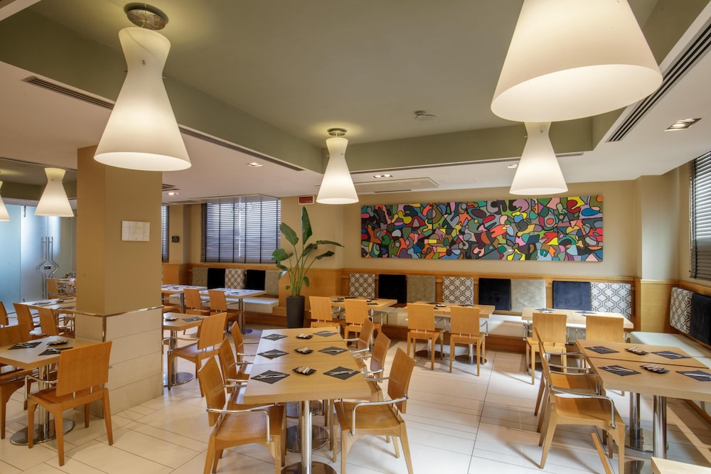 Best Western Plus Globus Hotel — Restaurant & bars in Rome, Lazio