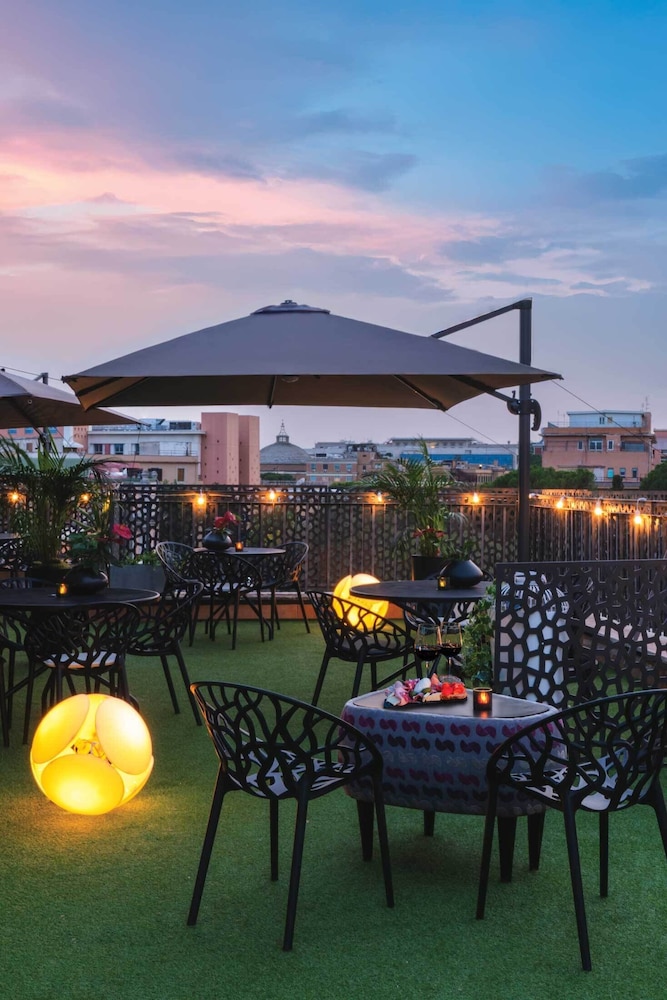 Best Western Plus Globus Hotel — Restaurant & bars in Rome, Lazio