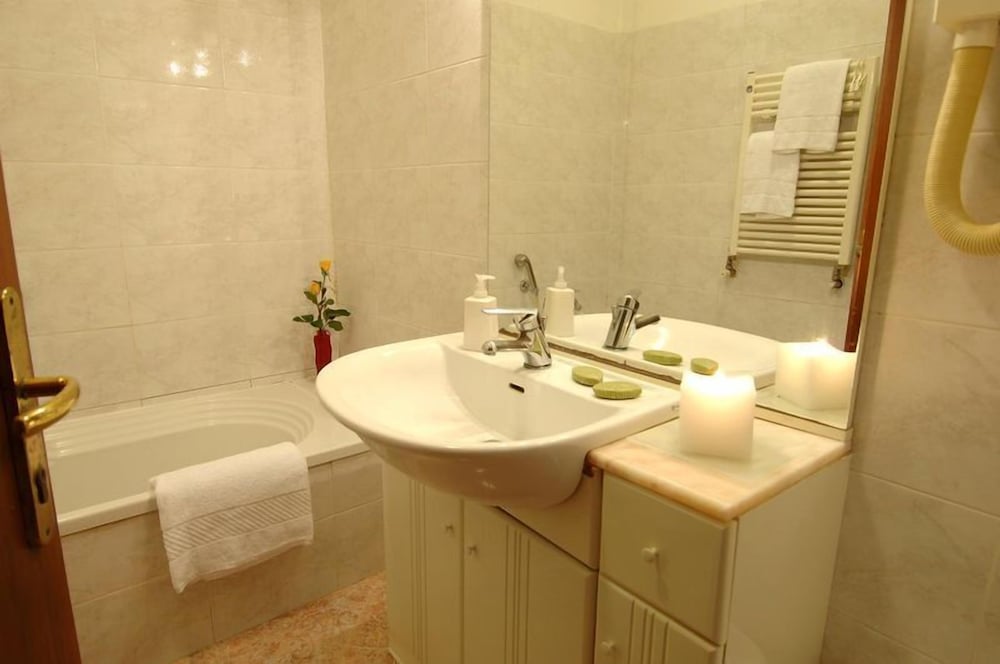 Hotel Canal — Hotel rooms in Venice, Veneto