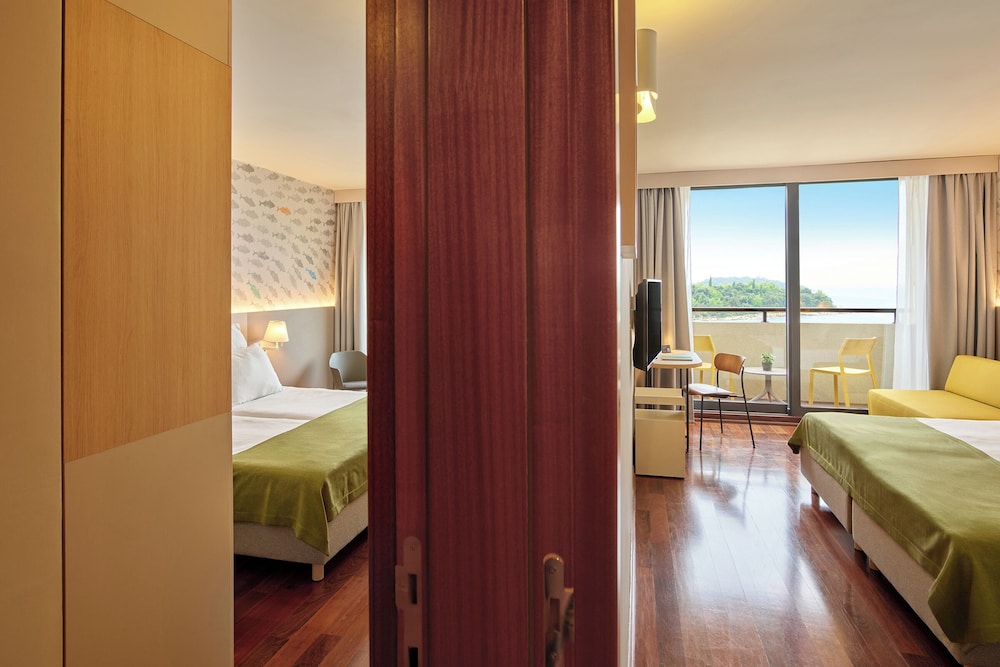 Maistra Select Island Hotel Istra — Hotel rooms in Rovinj, Istria