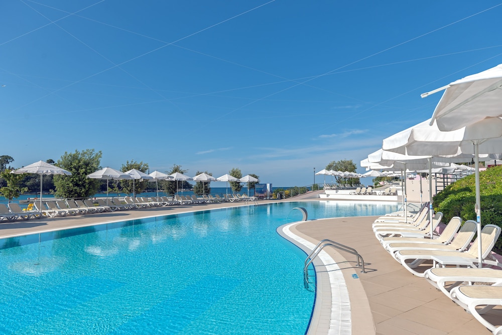 Maistra Select Island Hotel Istra — Swimming pool in Rovinj, Istria