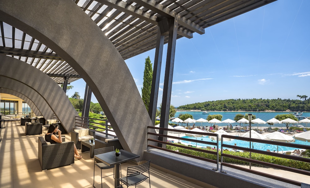 Maistra Select Island Hotel Istra — Swimming pool in Rovinj, Istria