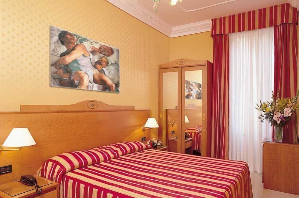 Hotel Contilia — Hotel rooms in Rome, Lazio