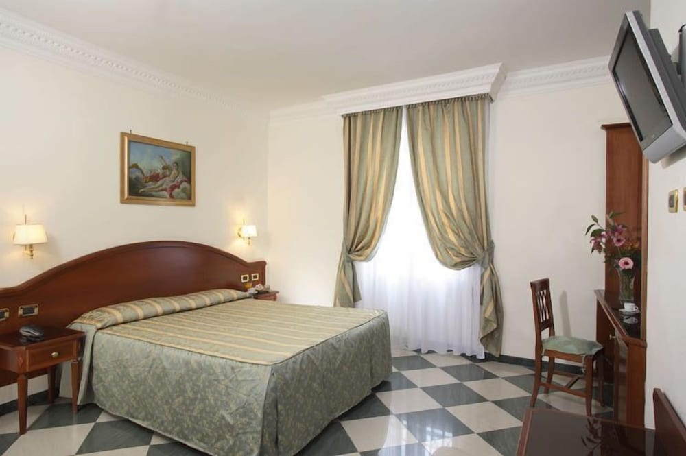 Hotel Contilia — Hotel rooms in Rome, Lazio
