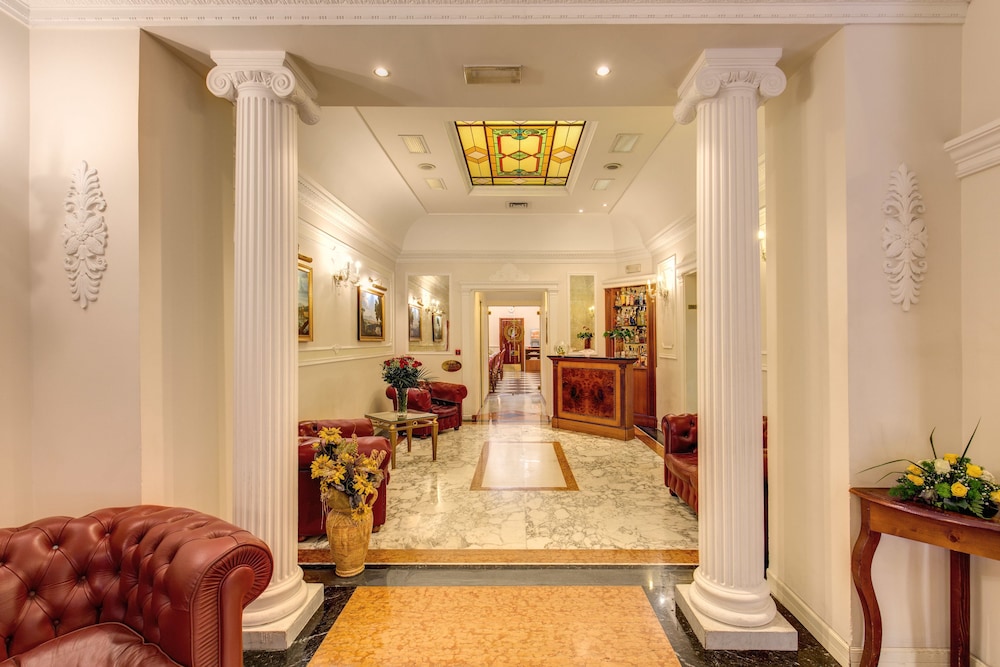 Hotel Contilia — Hotel building in Rome, Lazio