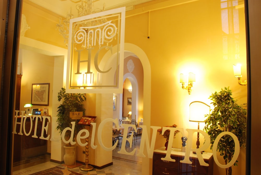 Hotel del Centro — Hotel building in Palermo, Sicily