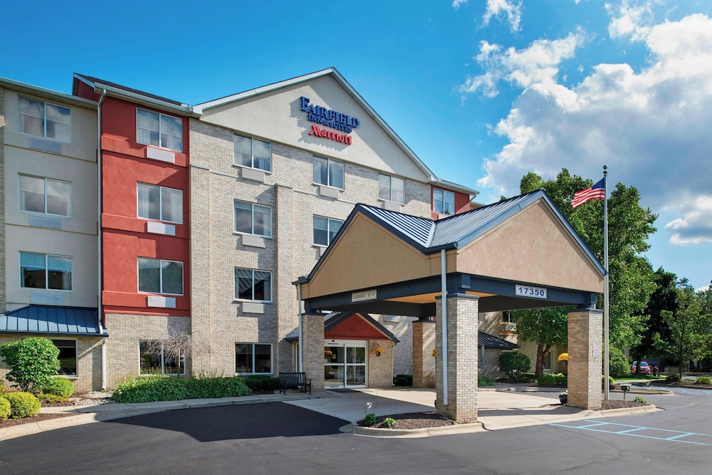 Fairfield Inn & Suites by Marriott Detroit Livonia — Main photo in Livonia, Michigan