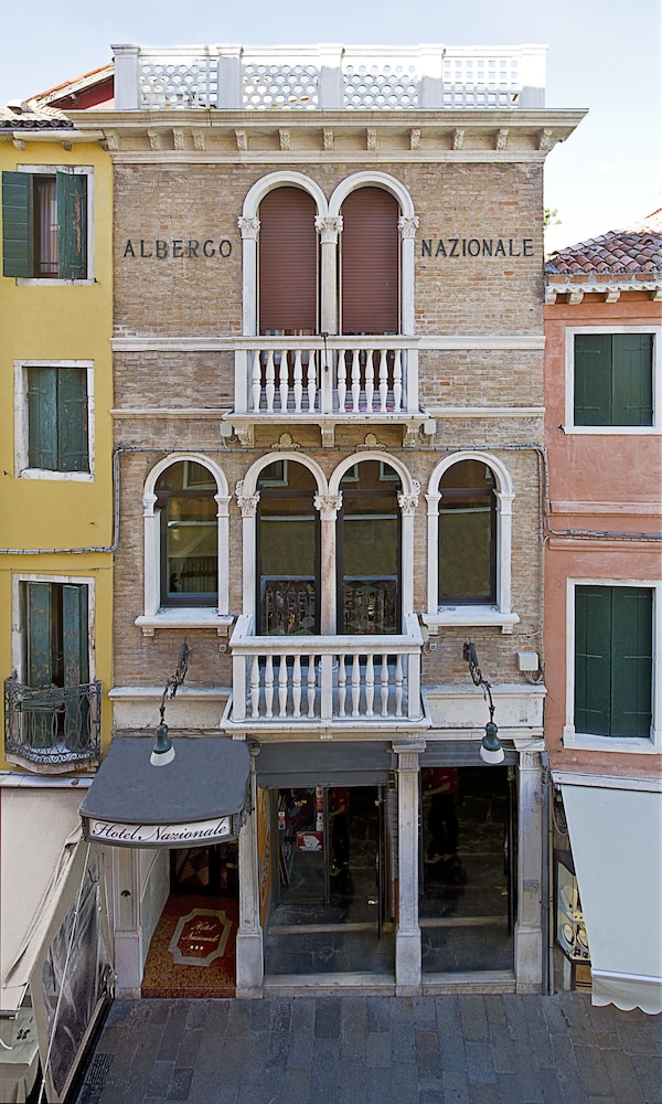 Hotel Nazionale — Hotel building in Venice, Veneto
