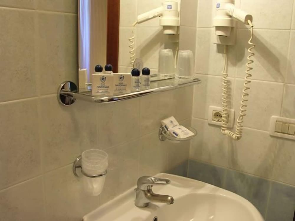 Hotel Nazionale — Hotel rooms in Venice, Veneto