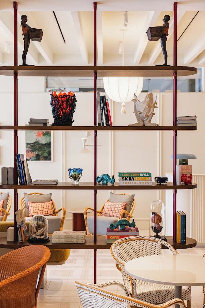 Hotel Plaza — Hotel rooms in Sorrento, Campania