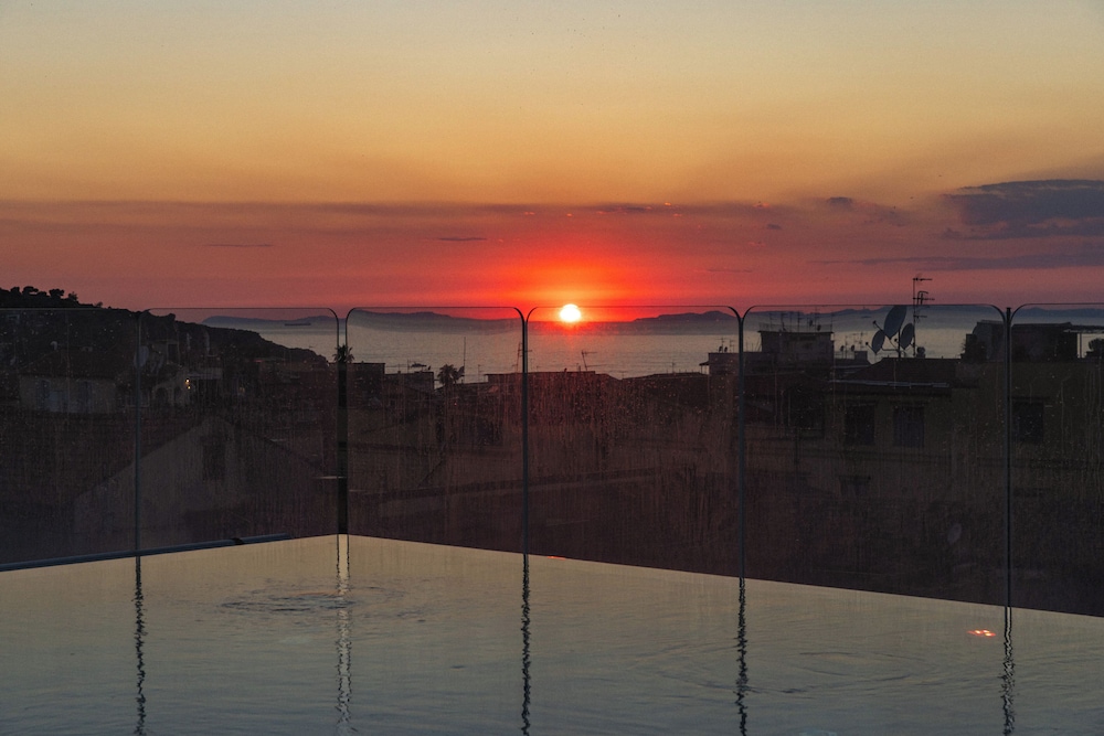 Hotel Plaza — Swimming pool in Sorrento, Campania