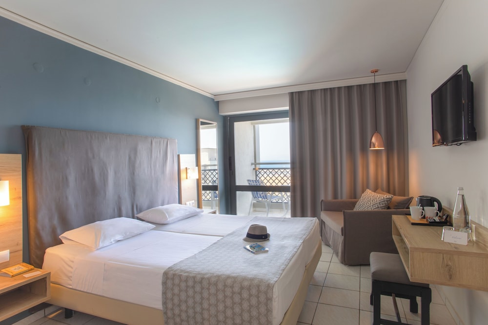 Sol Marina Beach Crete — Hotel rooms in Gouves