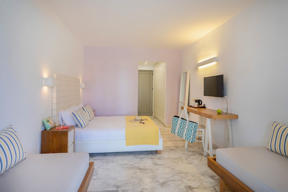 Sol Marina Beach Crete — Hotel rooms in Gouves