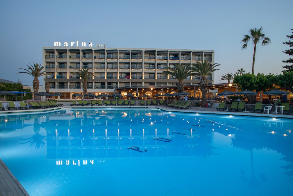 Sol Marina Beach Crete — Swimming pool in Gouves