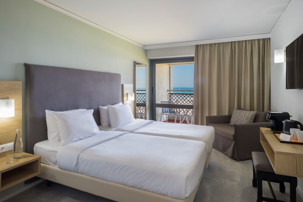Sol Marina Beach Crete — Hotel rooms in Gouves