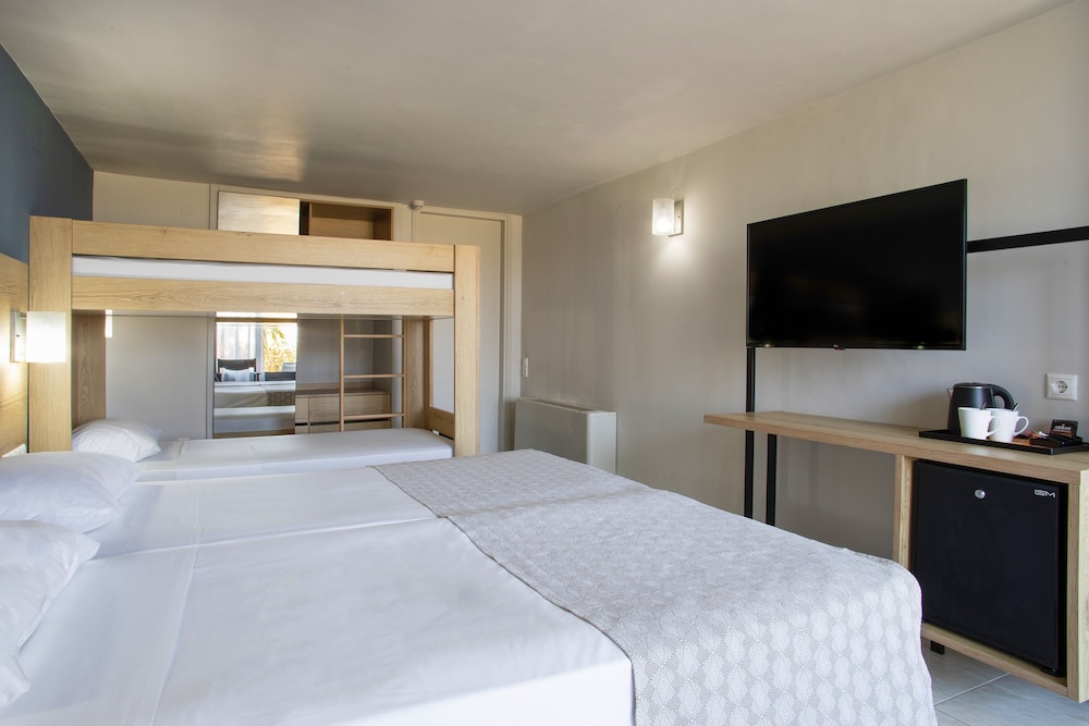 Sol Marina Beach Crete — Hotel rooms in Gouves