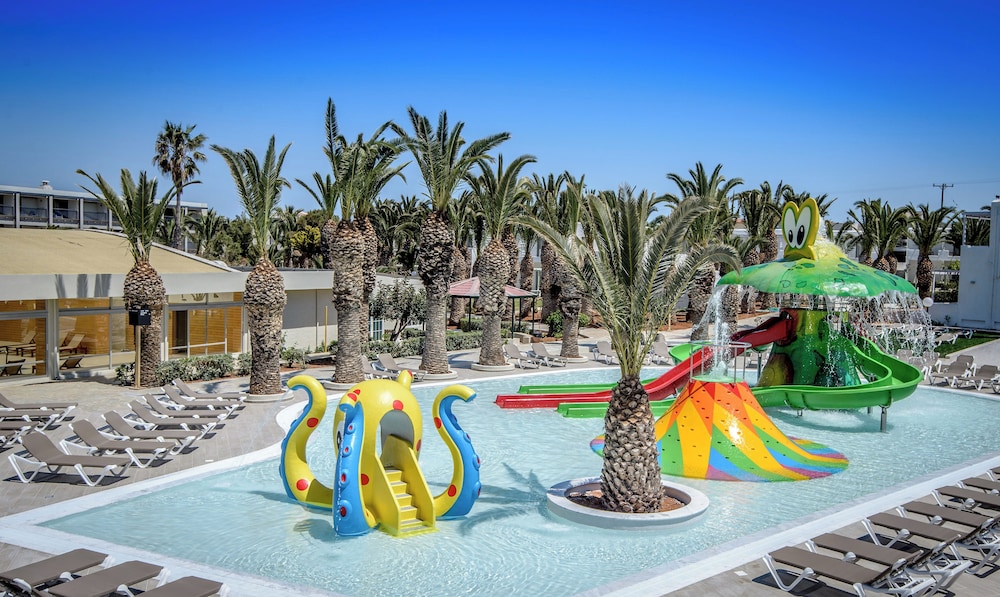 Sol Marina Beach Crete — Attractions for children in Gouves