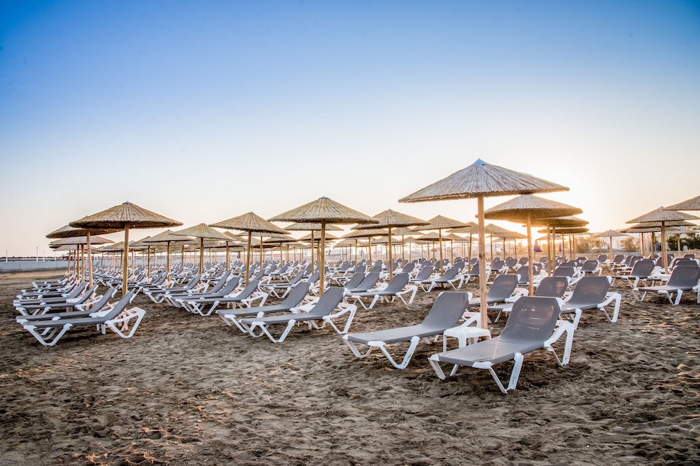 Sol Marina Beach Crete — Beach in Gouves