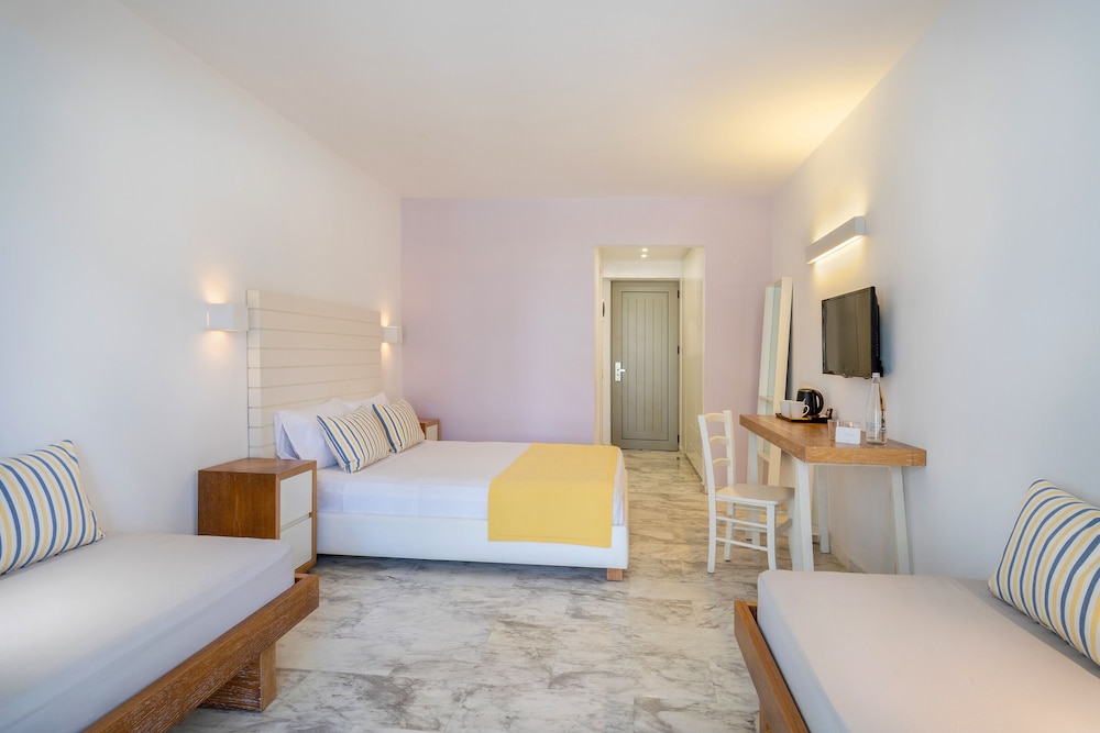 Sol Marina Beach Crete — Hotel rooms in Gouves