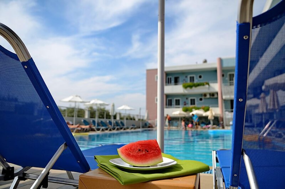 Marianna Hotel — Swimming pool in Tigaki, South Aegean