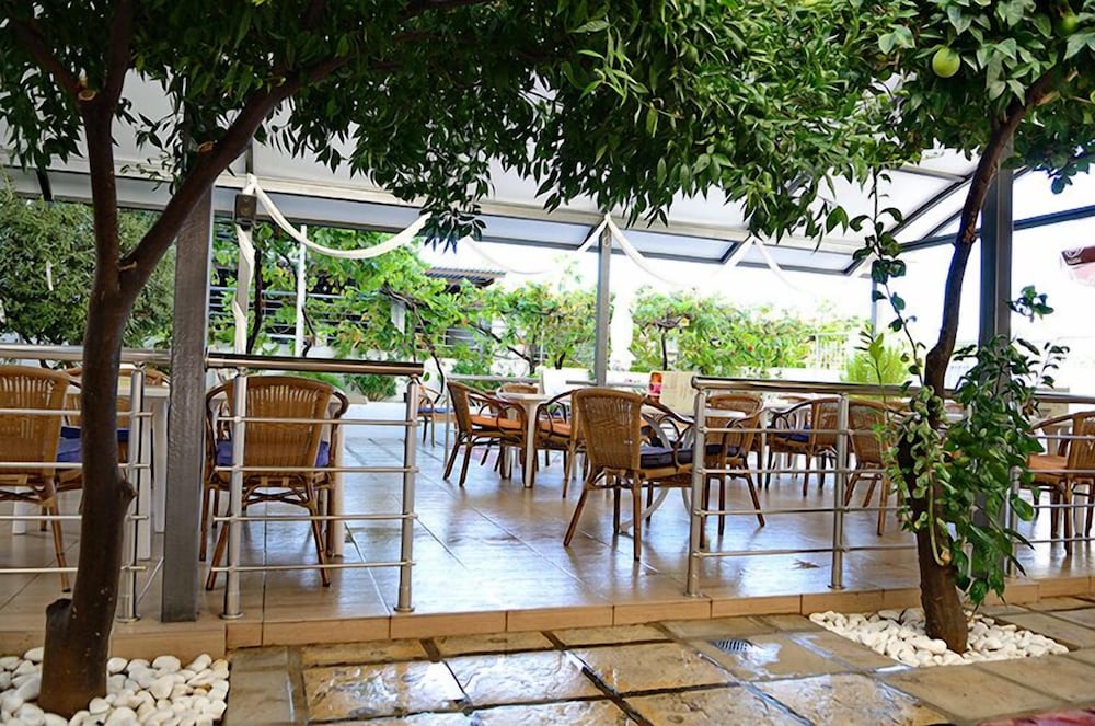Marianna Hotel — Restaurant & bars in Tigaki, South Aegean