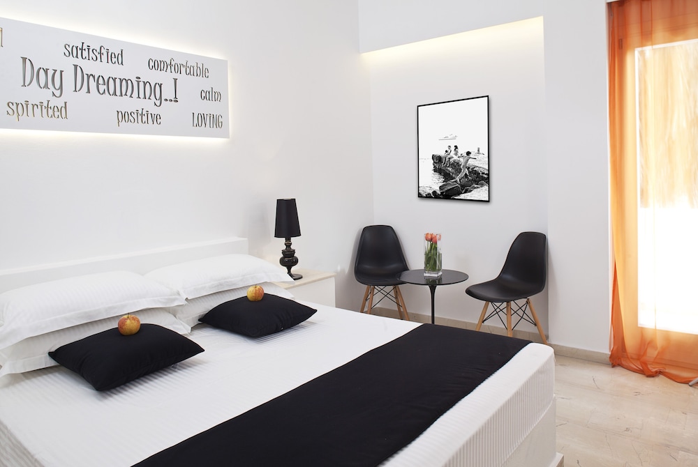 Acqua Vatos Santorini Hotel — Hotel rooms in Kamari, South Aegean