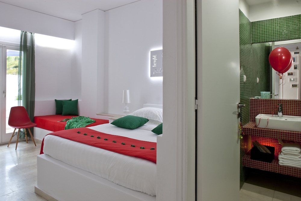 Acqua Vatos Santorini Hotel — Hotel rooms in Kamari, South Aegean
