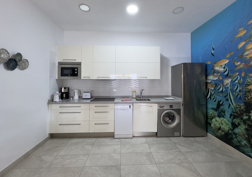Holiday Club Jardin Amadores — Hotel rooms in Puerto Rico, Canary Islands