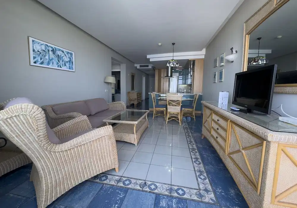 Holiday Club Jardin Amadores — Hotel rooms in Puerto Rico, Canary Islands