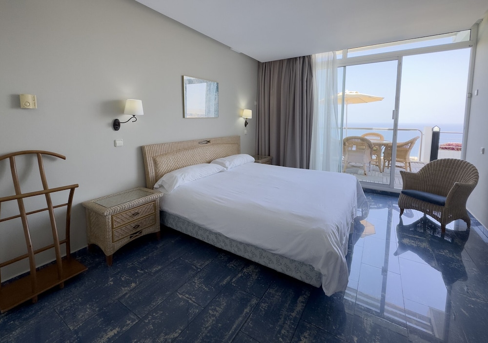 Holiday Club Jardin Amadores — Hotel rooms in Puerto Rico, Canary Islands