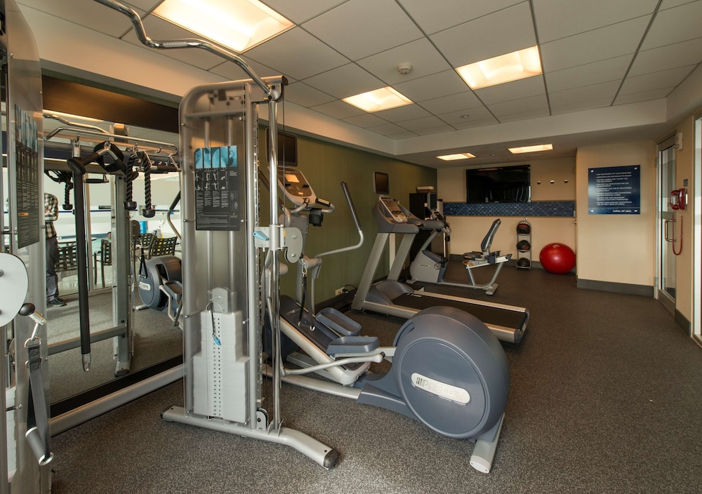Hampton Inn & Suites Boston Crosstown Center — Sports & recreation in Boston, Massachusetts