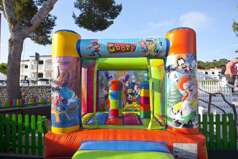 Apartamentos Seth Mestral y Llebeig — Attractions for children in Santo Tomas, Balearic Islands
