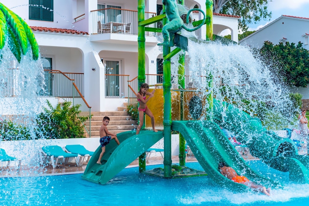 Apartamentos Seth Mestral y Llebeig — Attractions for children in Santo Tomas, Balearic Islands
