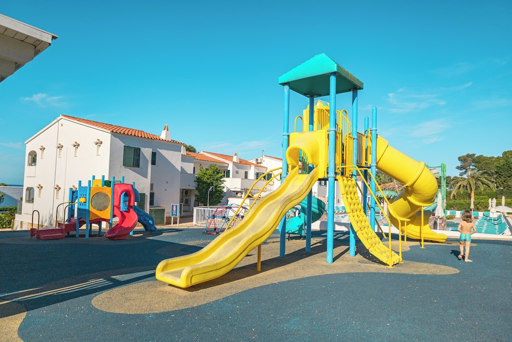 Apartamentos Seth Mestral y Llebeig — Attractions for children in Santo Tomas, Balearic Islands