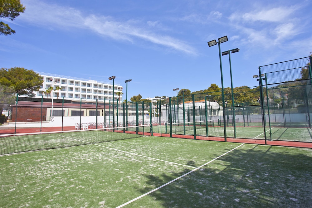 Apartamentos Seth Mestral y Llebeig — Sports & recreation in Santo Tomas, Balearic Islands