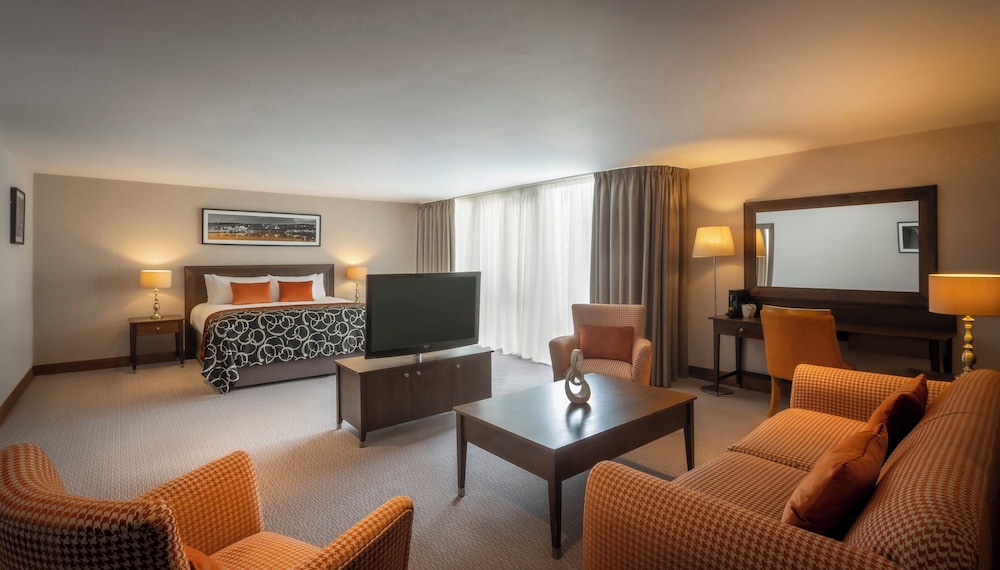 Clayton Hotel Dublin Airport — Hotel rooms in Dublin, Dublin City