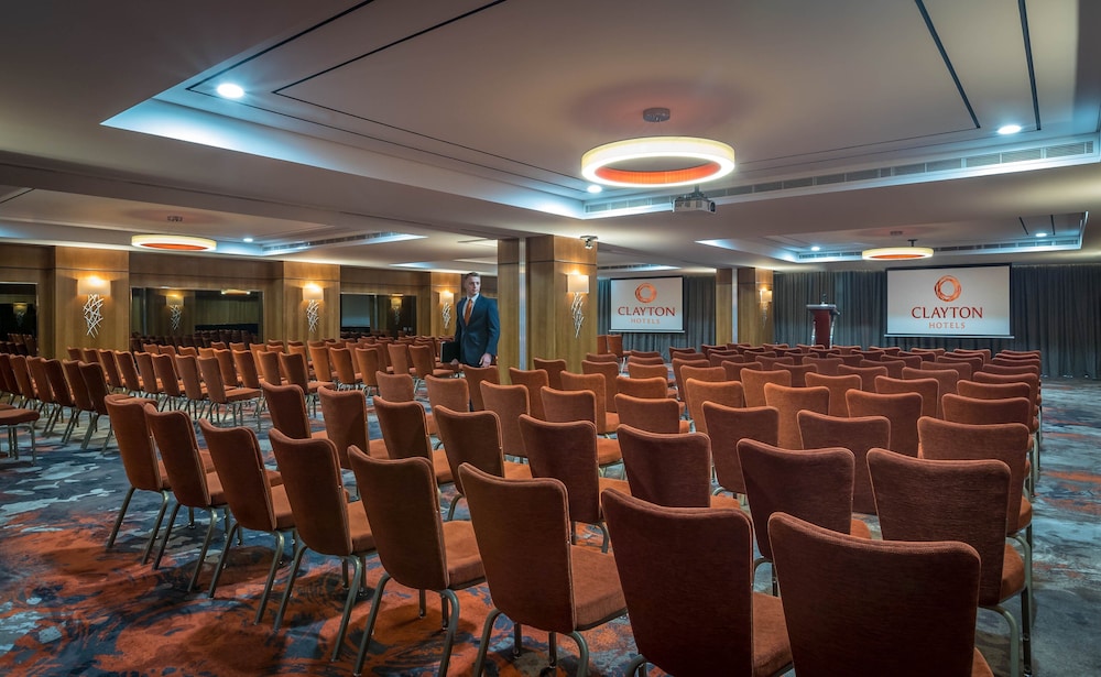 Clayton Hotel Dublin Airport — Hotel building in Dublin, Dublin City