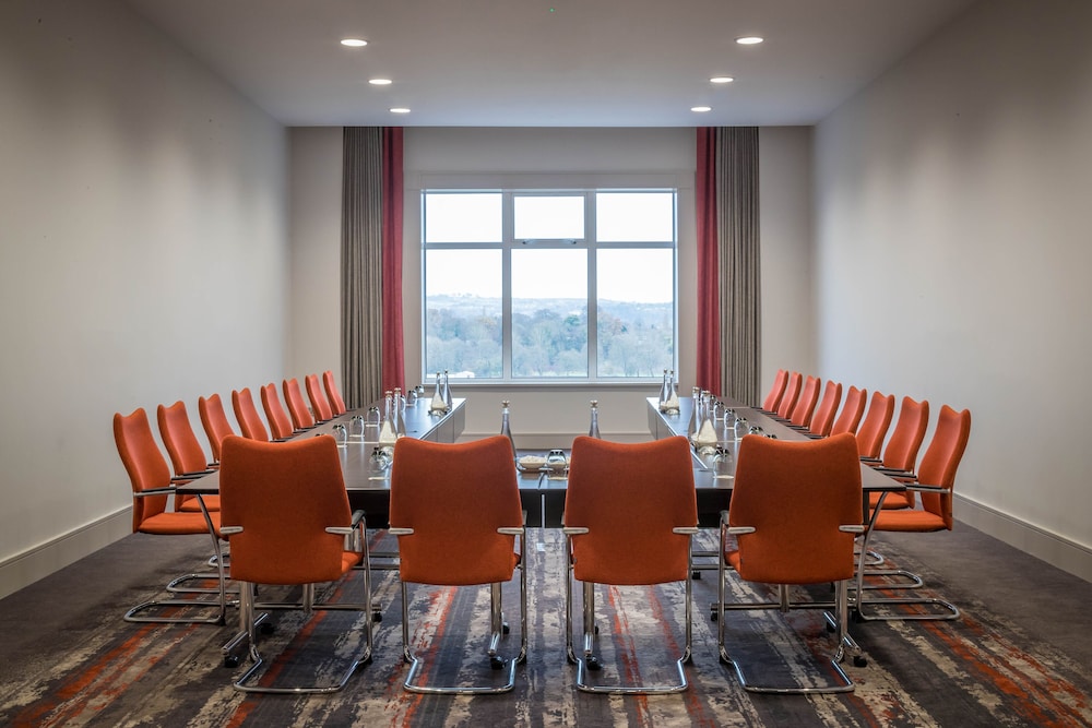 Clayton Hotel Dublin Airport — Hotel rooms in Dublin, Dublin City