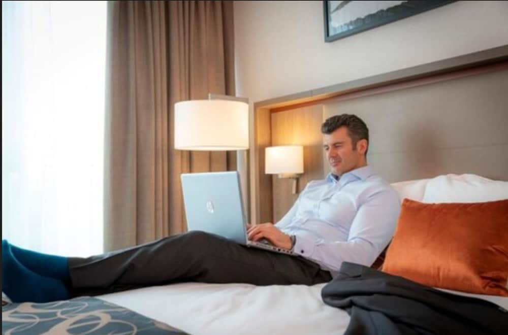 Clayton Hotel Dublin Airport — Hotel rooms in Dublin, Dublin City