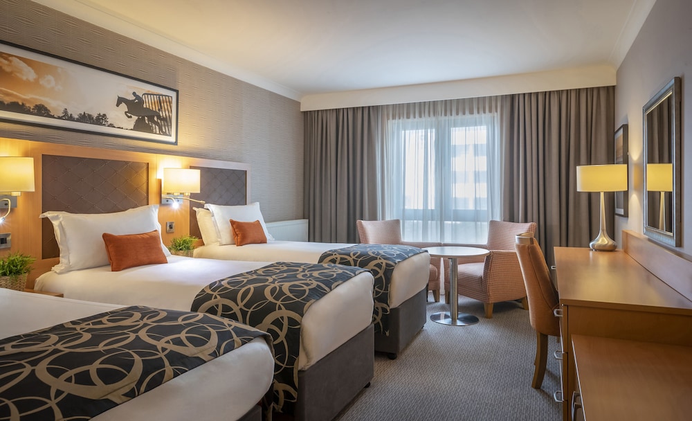 Clayton Hotel Dublin Airport — Hotel rooms in Dublin, Dublin City
