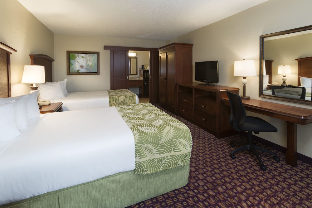 Rosen Inn International — Hotel rooms in Orlando, Florida