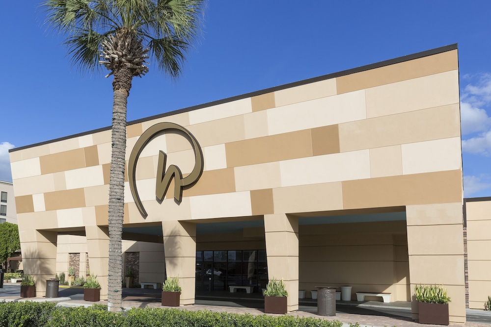 Rosen Inn International — Hotel building in Orlando, Florida