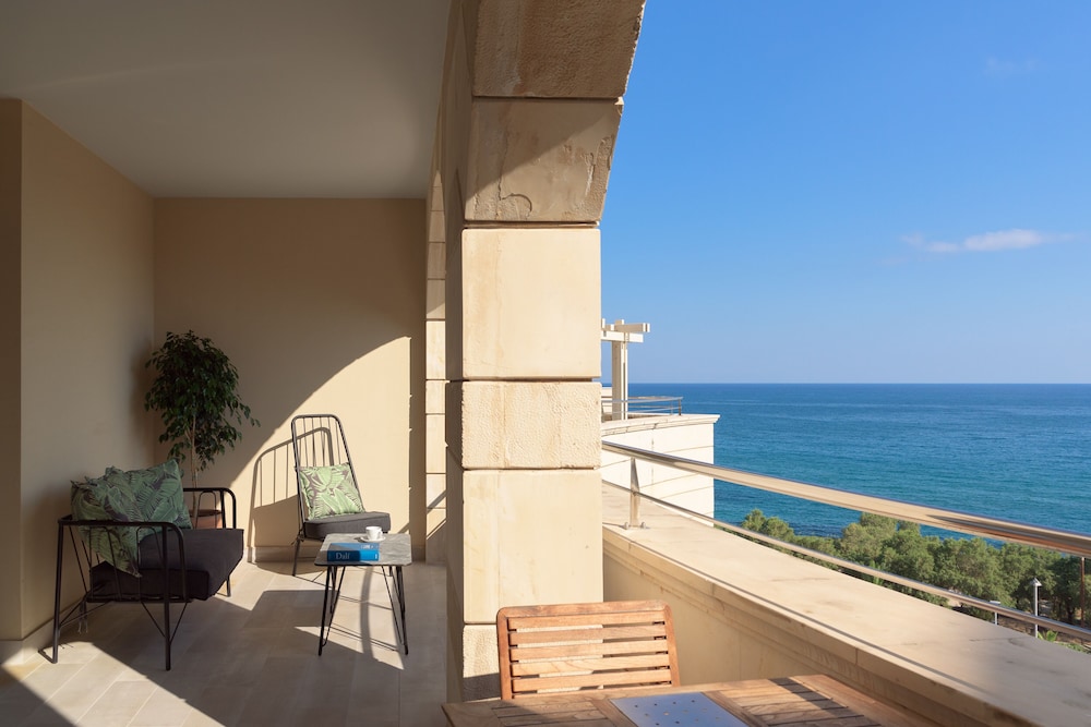 Macaris Suites and SPA — Hotel rooms in Rethymnon