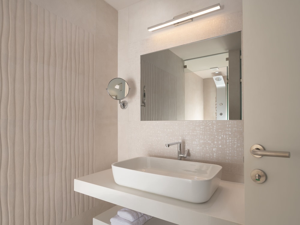 Macaris Suites and SPA — Hotel rooms in Rethymnon