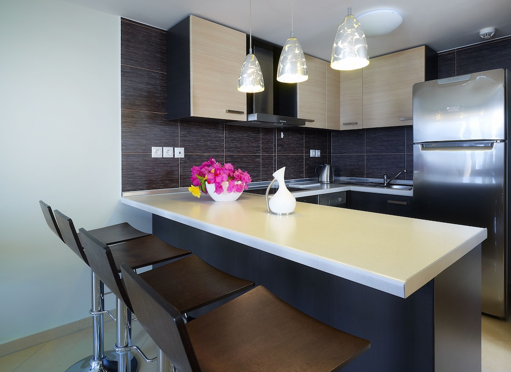 Macaris Suites and SPA — Hotel rooms in Rethymnon