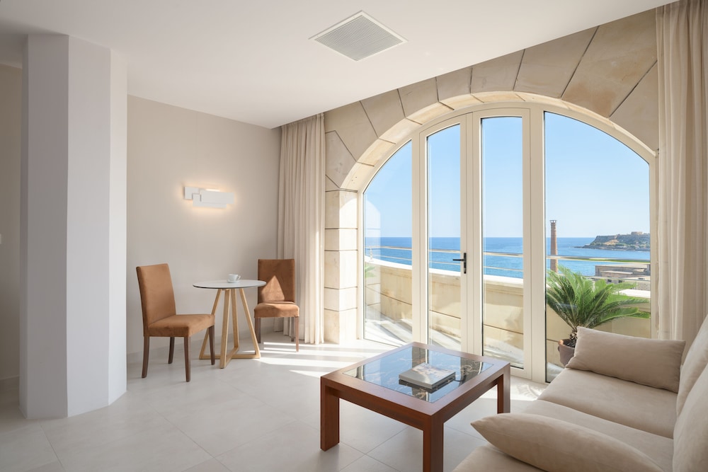 Macaris Suites and SPA — Hotel rooms in Rethymnon