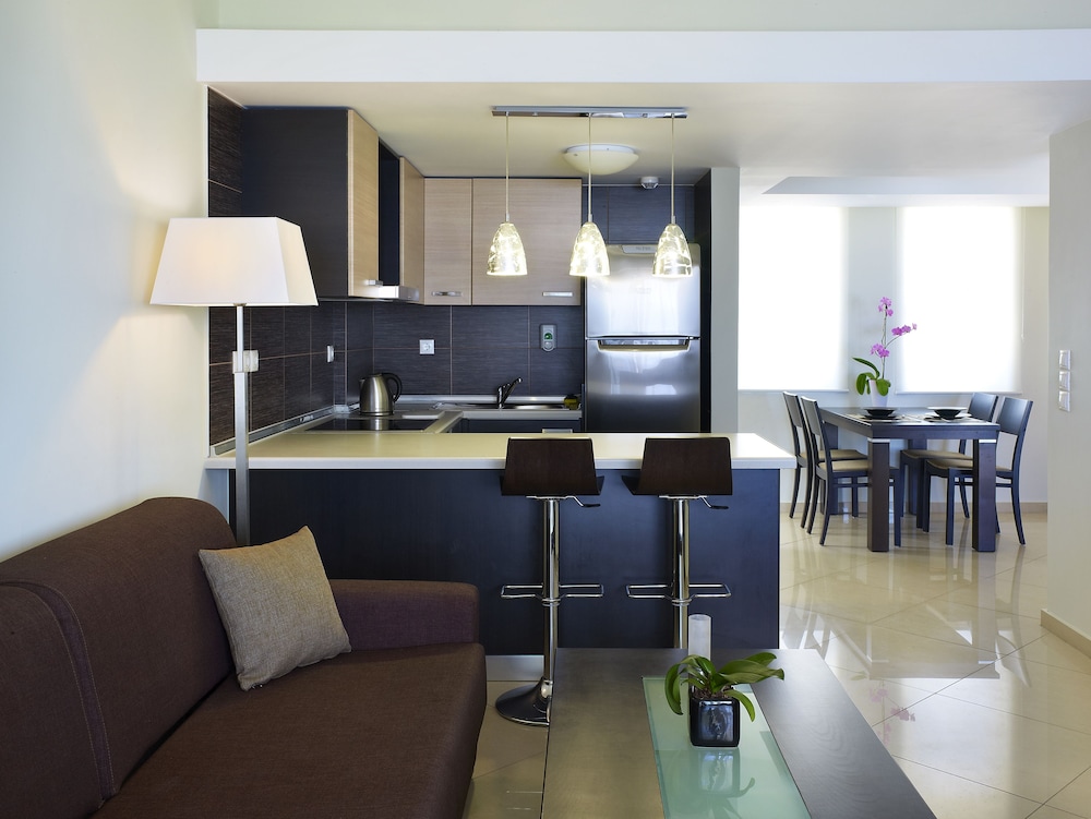 Macaris Suites and SPA — Hotel rooms in Rethymnon
