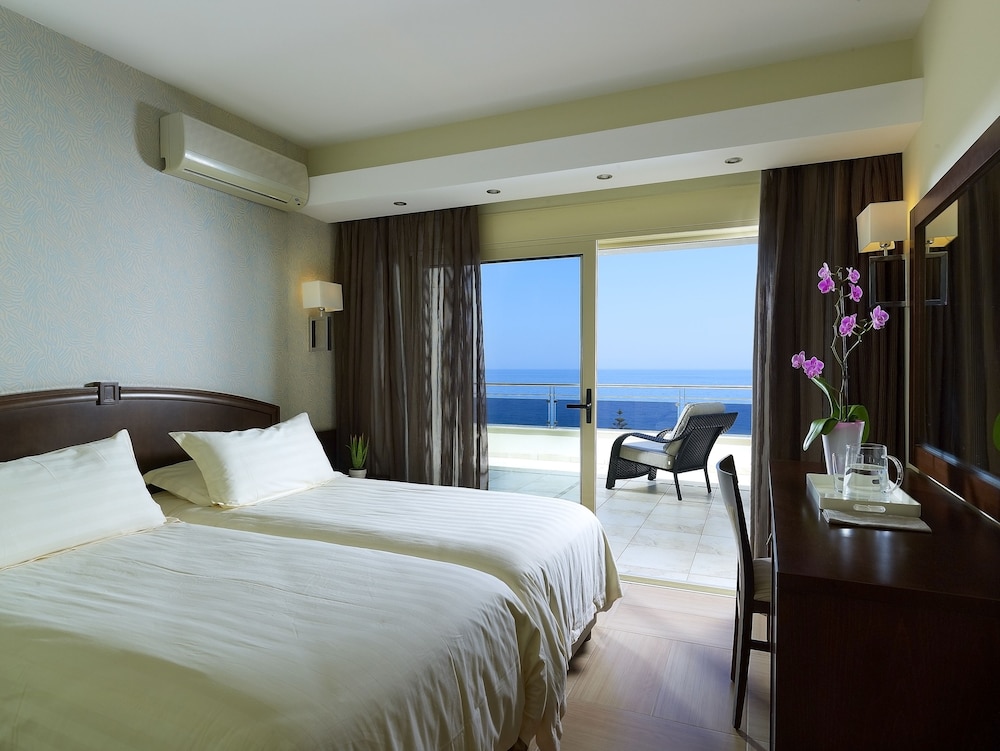 Macaris Suites and SPA — Hotel rooms in Rethymnon