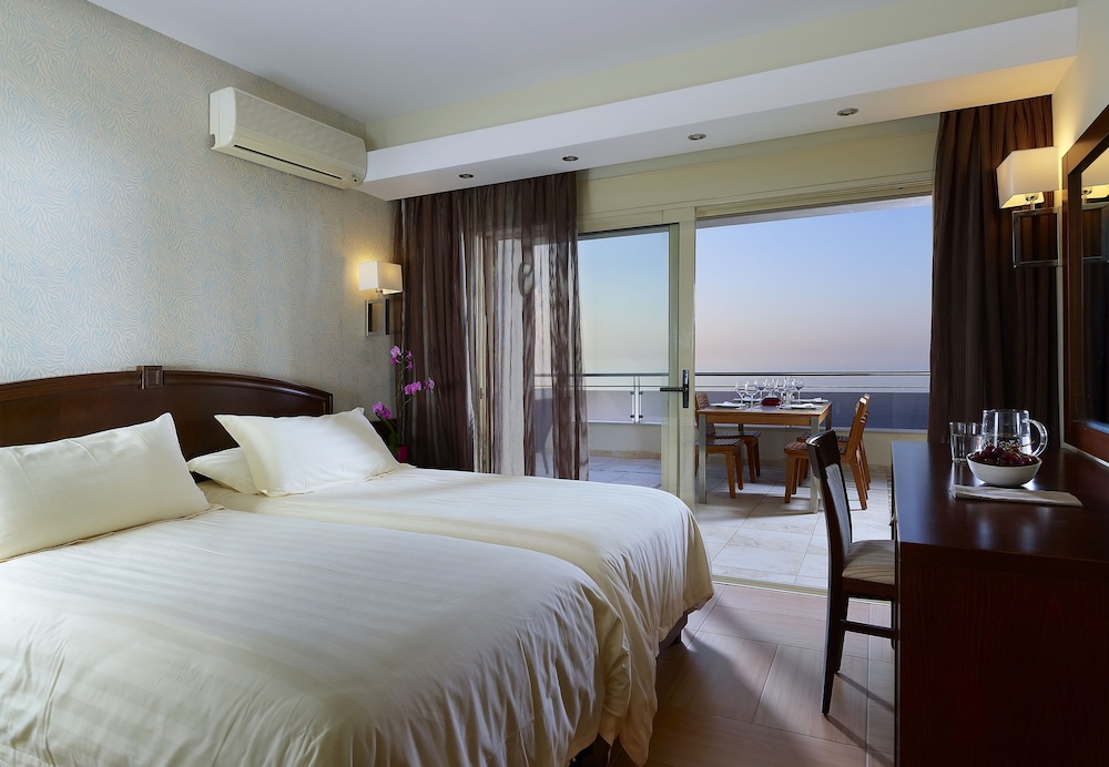 Macaris Suites and SPA — Hotel rooms in Rethymnon